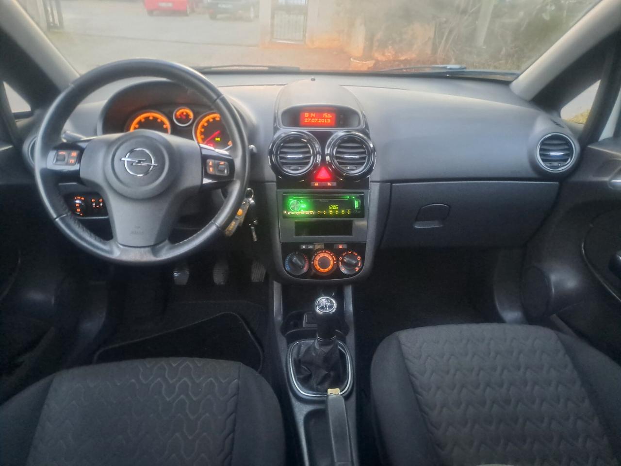 Opel Corsa 1.2 5 porte Sport km 114mila