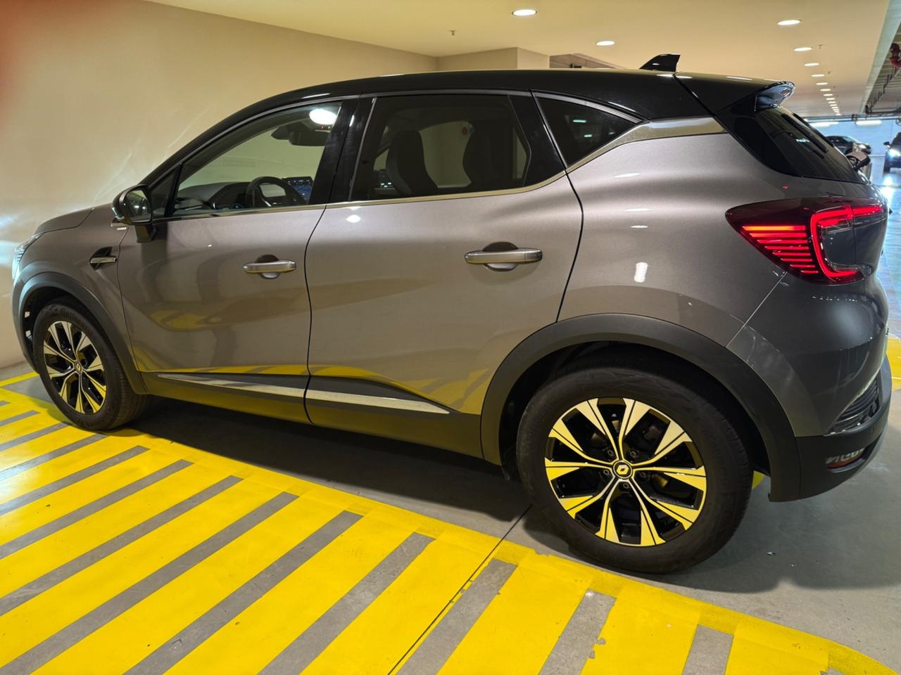 Renault Captur Full Hybrid E-Tech 145 CV ENGINEERED