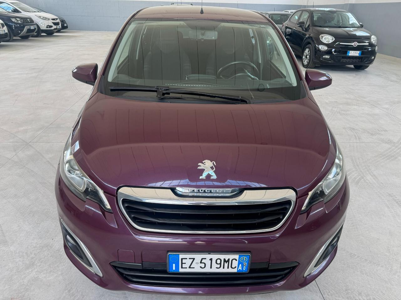 Peugeot 108 PureTech 82 5 porte Allure