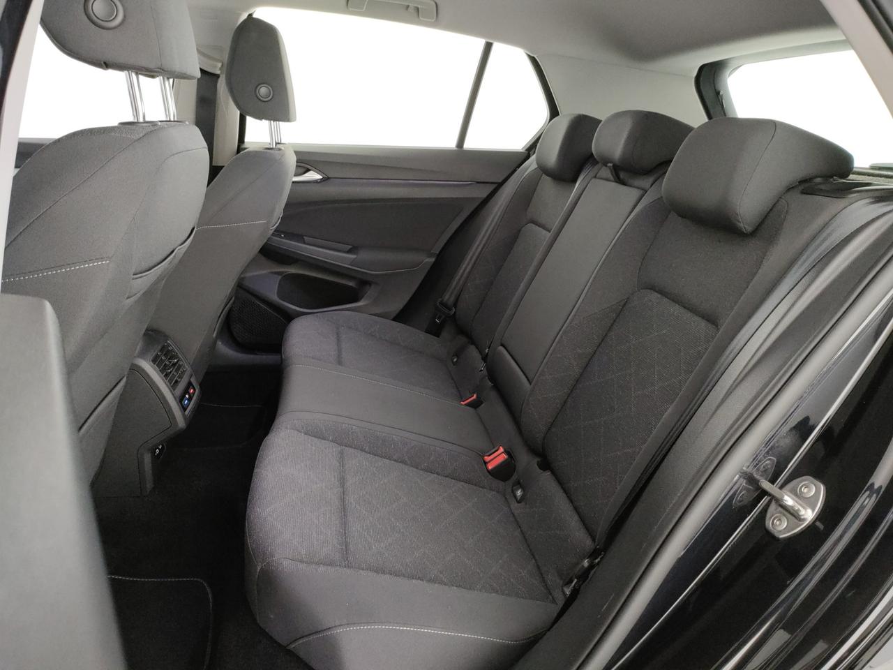 VOLKSWAGEN Golf 8ª serie - Golf 2.0 TDI 115 CV SCR Life
