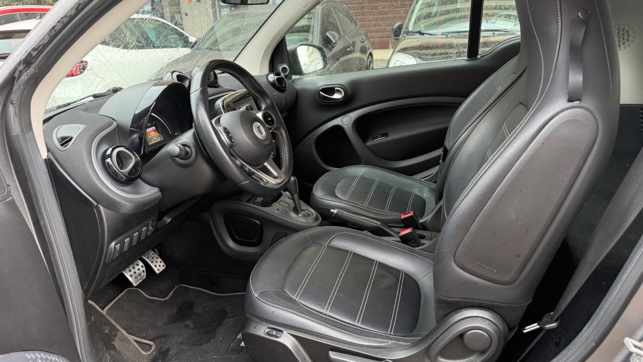 Smart ForTwo 90 0.9 Turbo BRABUS Style LED NAVI PELLE JBL CERCHI 17 SEDILI RISCALDATI PDC