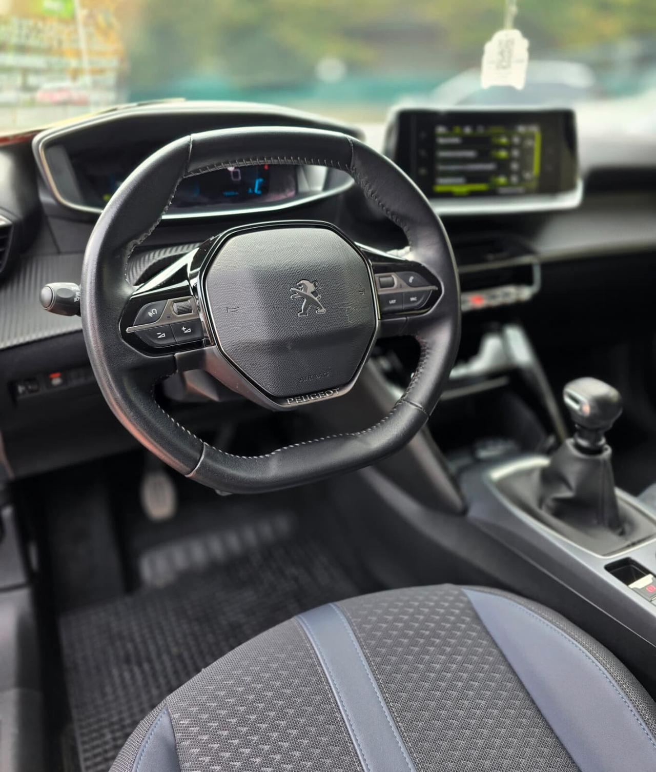 Peugeot 2008 PureTech 130 S&S Allure