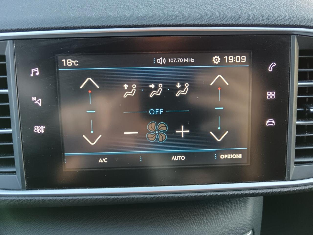 Peugeot 308 1.6 BLUEHDI 120CV NEOPATENTATI