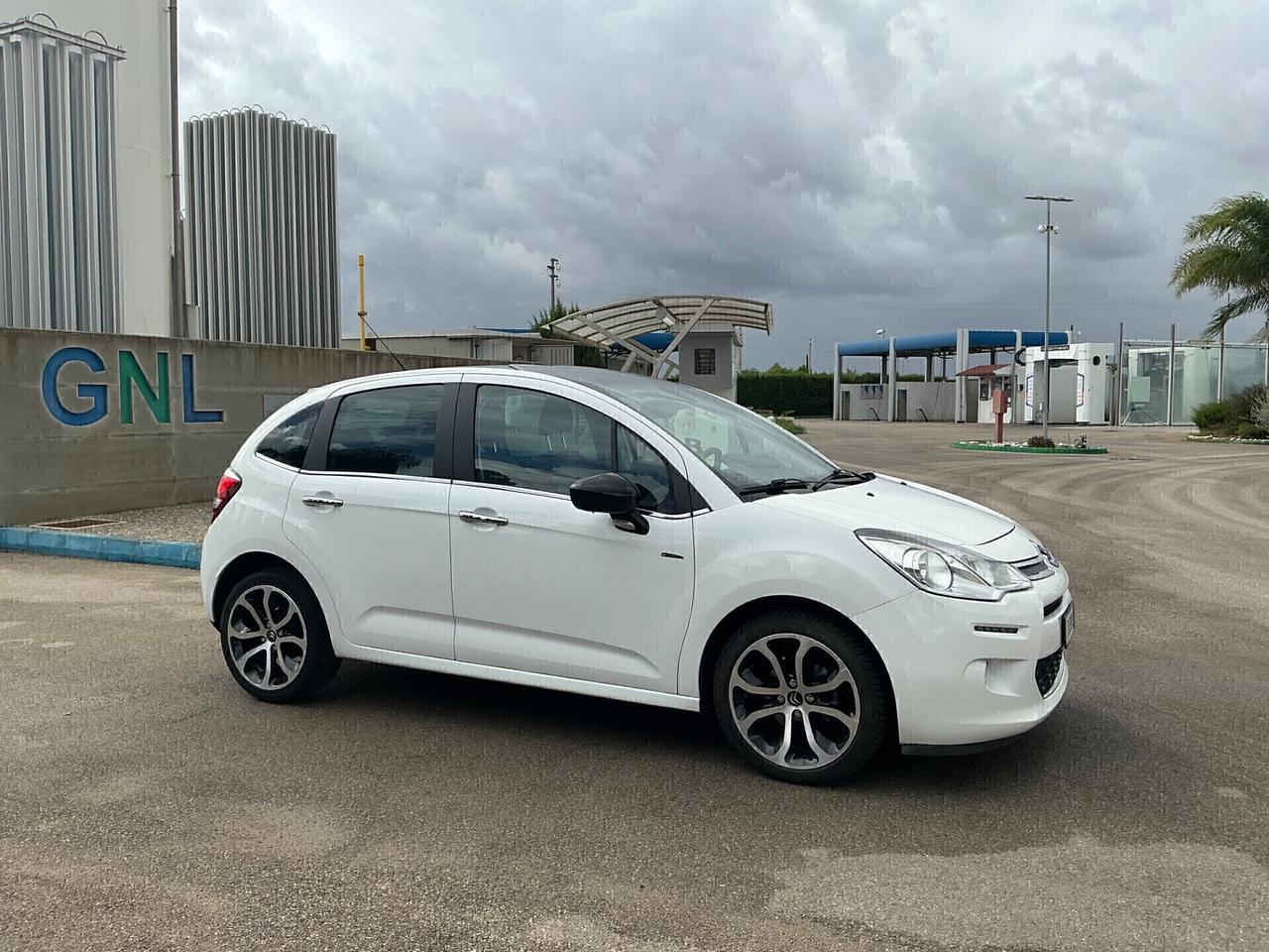 CITROEN C3 EXCLUSIVE 1.2 BENZINA CAMBIO AUTOMATICO 2015