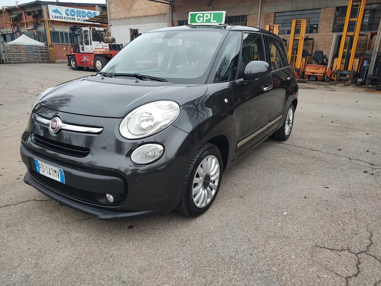 Fiat 500L 1.4 95 CV Pop Star, BENZ\GPL, EURP 6B, GARANZIA L.12 MESI, OK NEOPATENTATI