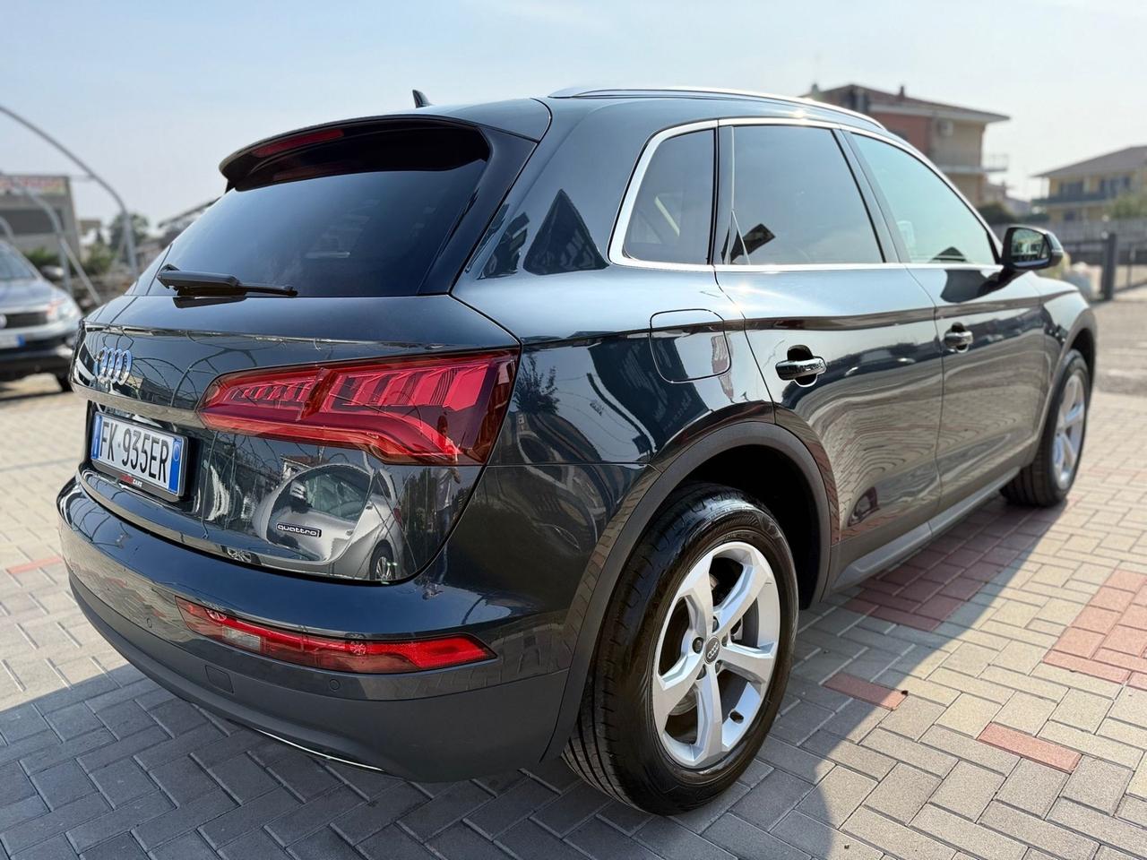 Audi Q5 2.0TDI 190CV quattro S tronic UNICO PROPRIETARIO