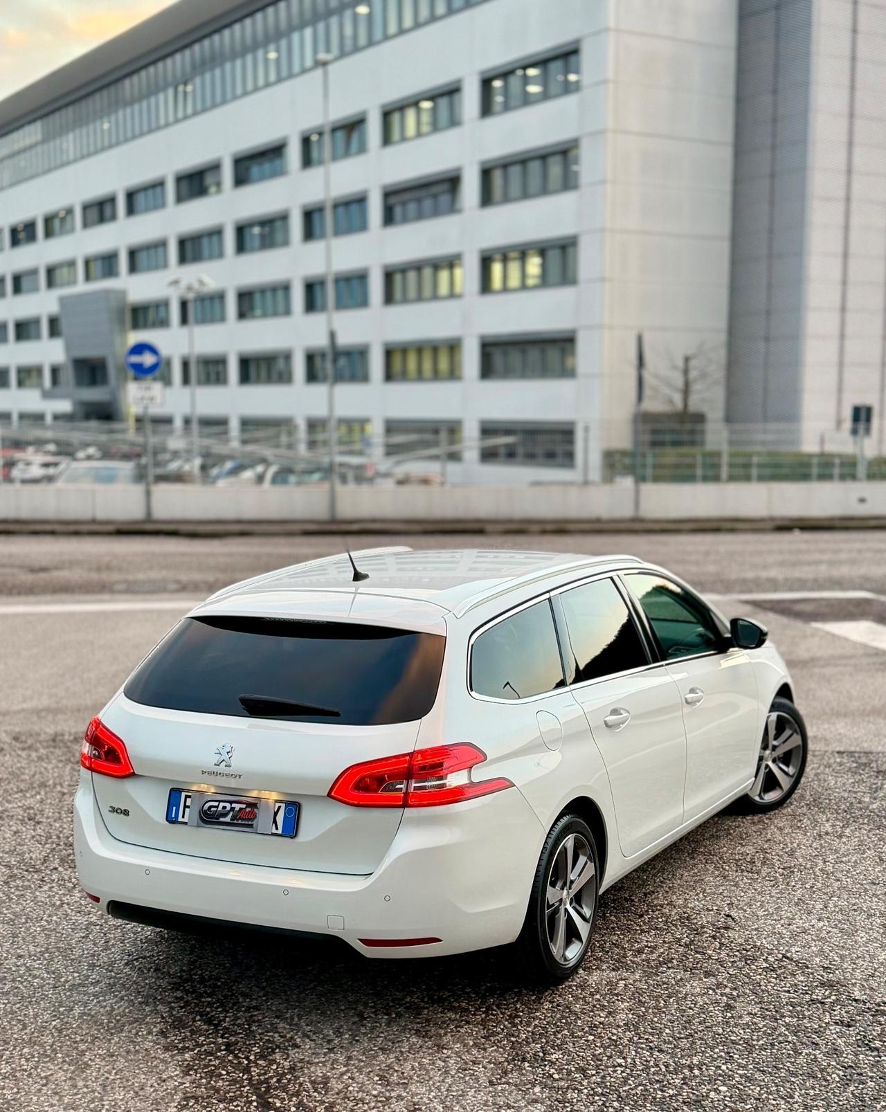 Peugeot 308 BlueHDi 150 S&S SW Allure