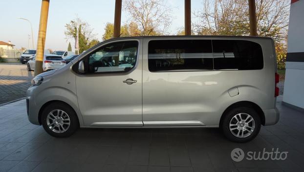 PEUGEOT Traveller BlueHDi 150 S&S Standard Busin