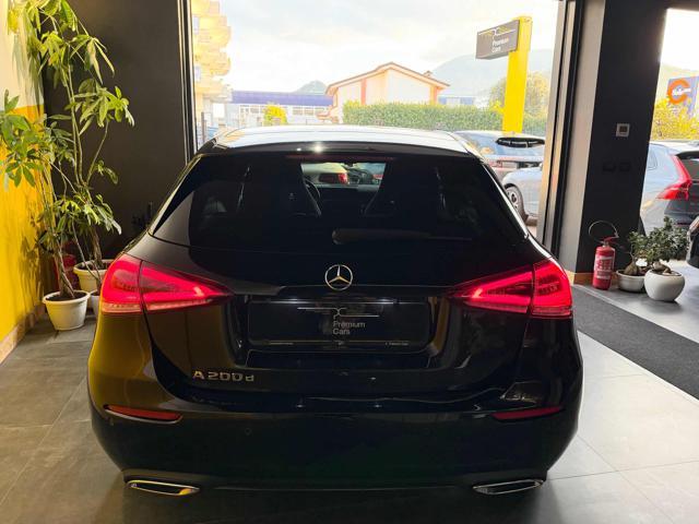 MERCEDES-BENZ A 200 d Auto Sport Night Edition KmCertif.