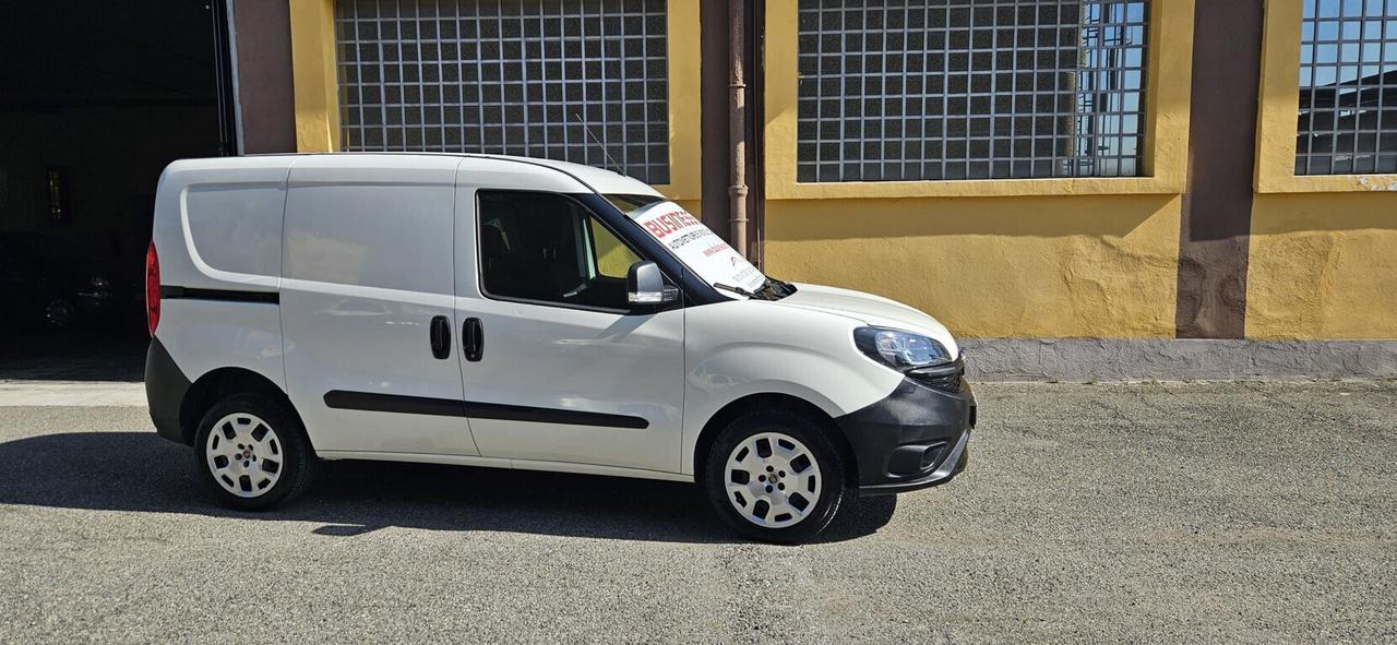 FIAT DOBLO' 1.4 T- JET NATURAL POWER - SCAD. BOMBOLE 06/2027 KM. 27000 CERTIFICATI+IVA