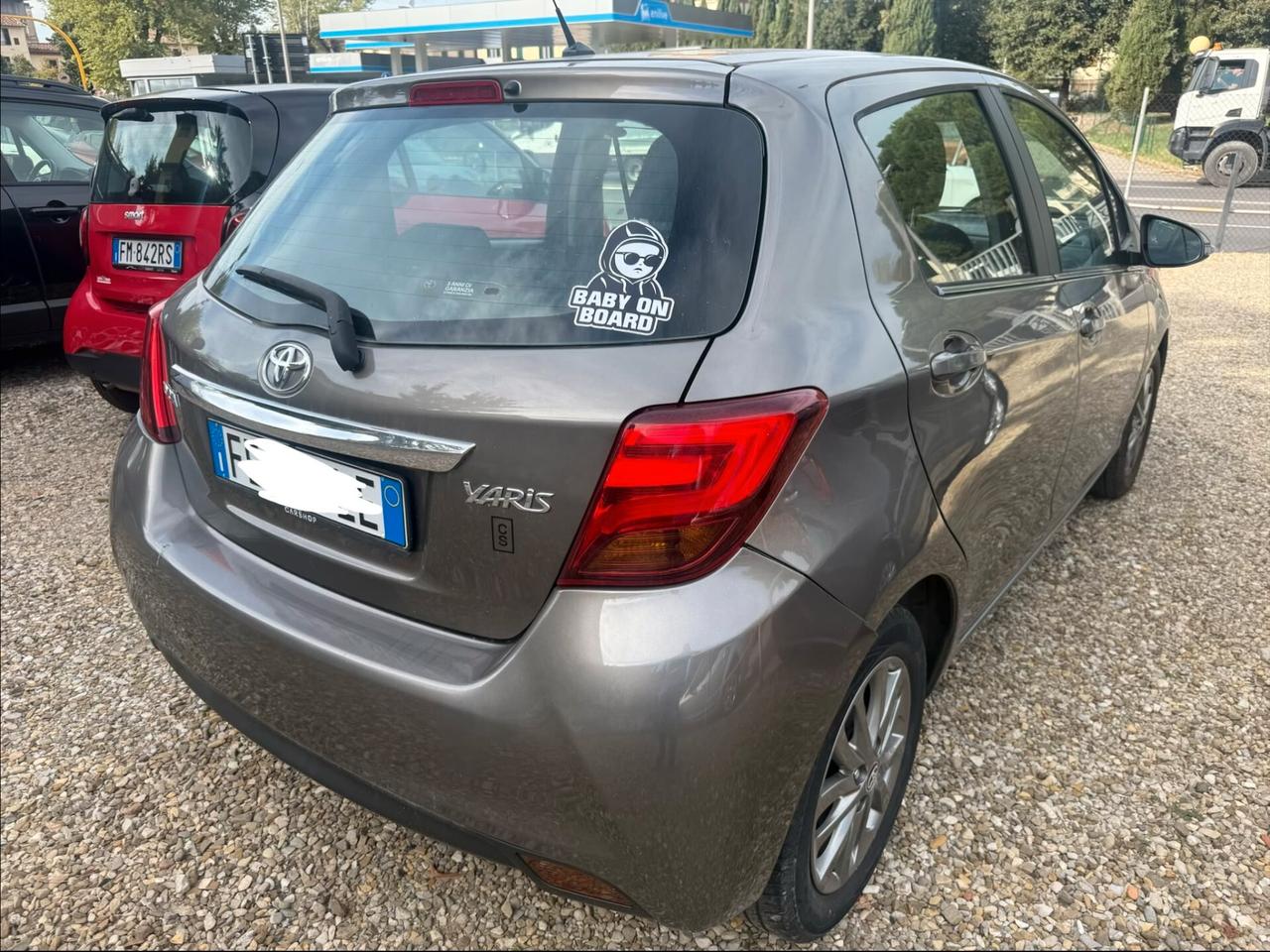 Toyota Yaris 1.0 5 porte Lounge