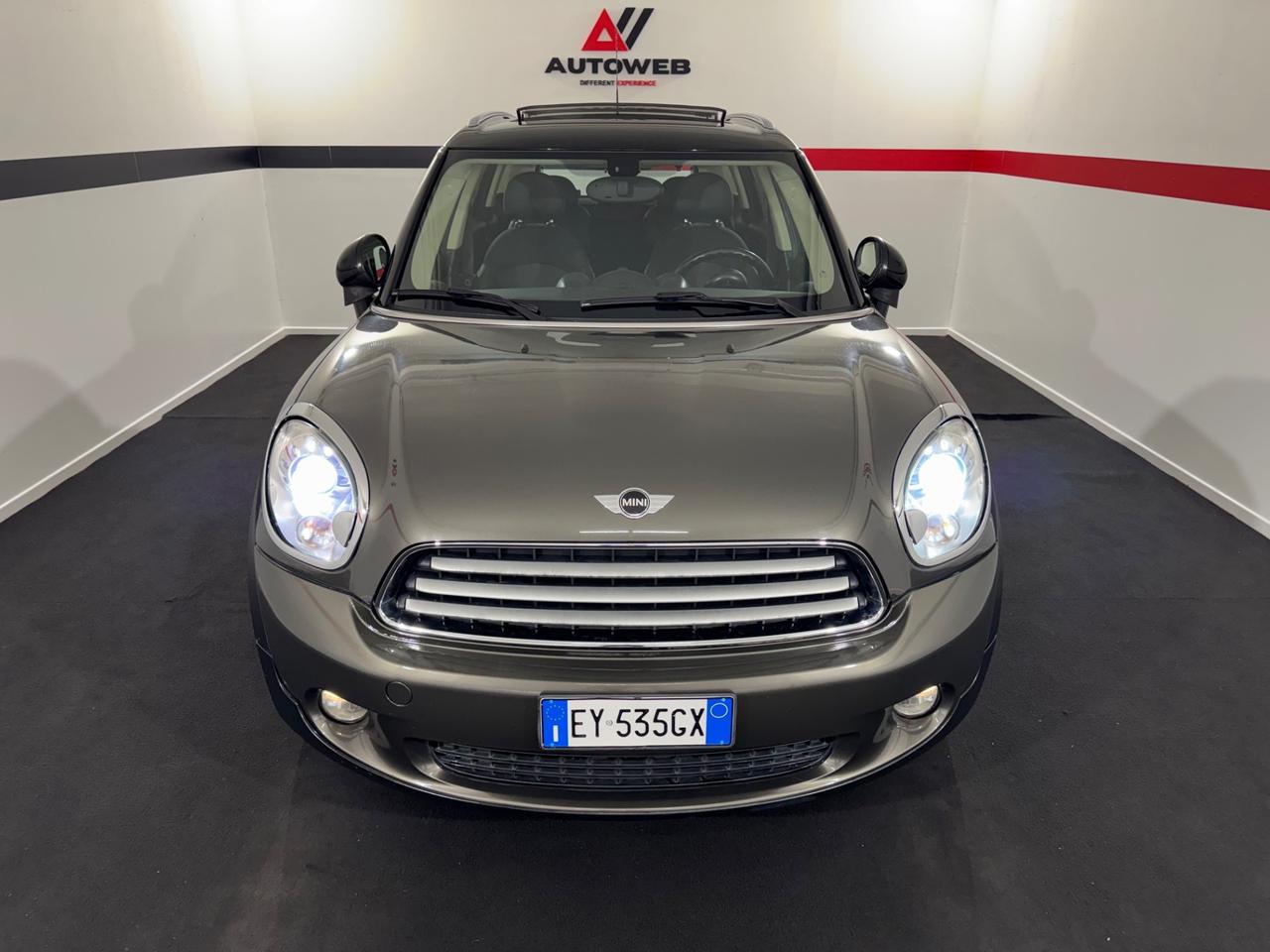 Mini 2.0 Cooper D Countryman Automatica TETTO APRIBILE - APPLE CARPLAY & ANDROID AUTO
