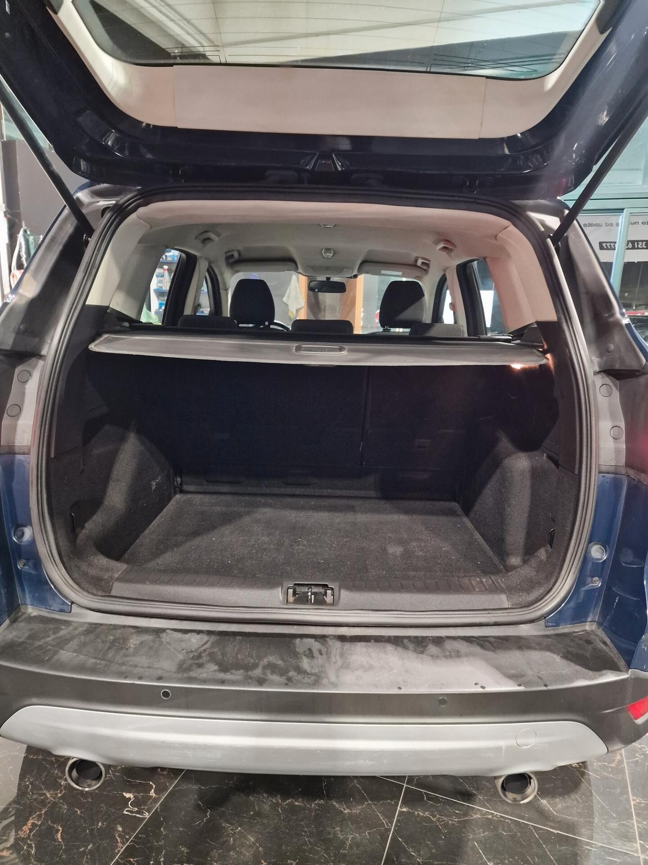 Ford Kuga 1.5 TDCI 120 CV S&S 2WD ST-Line Business
