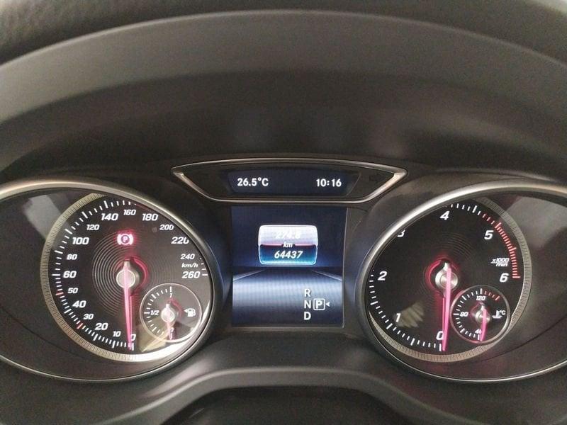 Mercedes-Benz GLA 200 d Premium 4matic auto