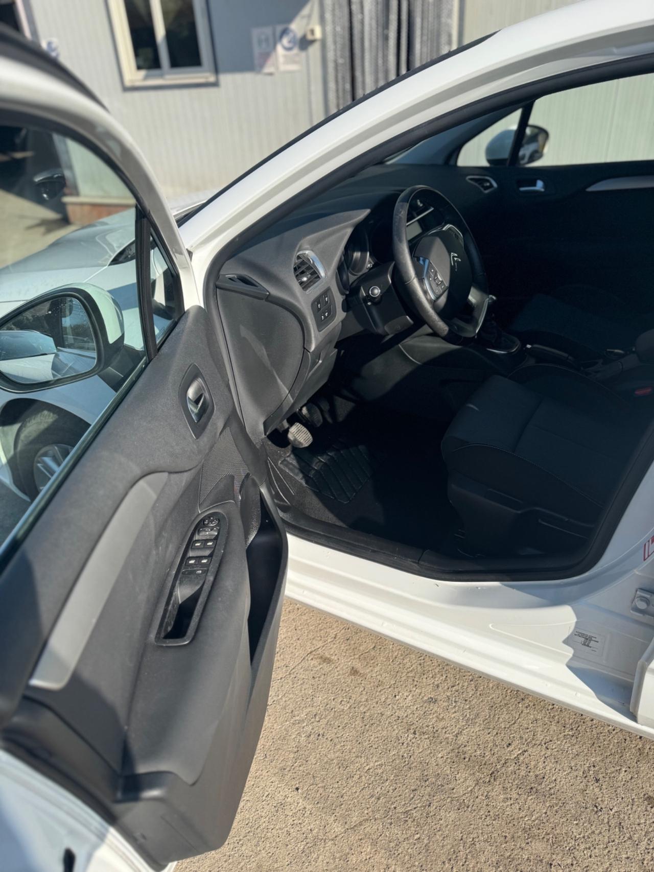 Citroen C4 1.6 e-HDi 115 airdream Exclusive