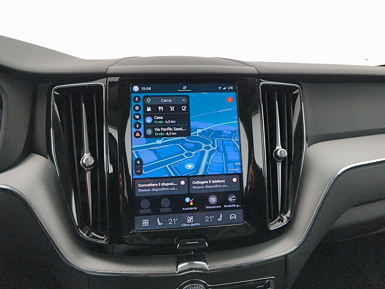 VOLVO XC60 N1 2.0 B4 d Plus Dark