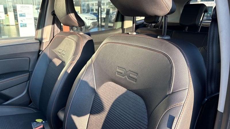 Dacia Duster 1.0 tce SL Extreme Gpl 4x2 100cv 1.0 TCe GPL SL Extreme 4x2