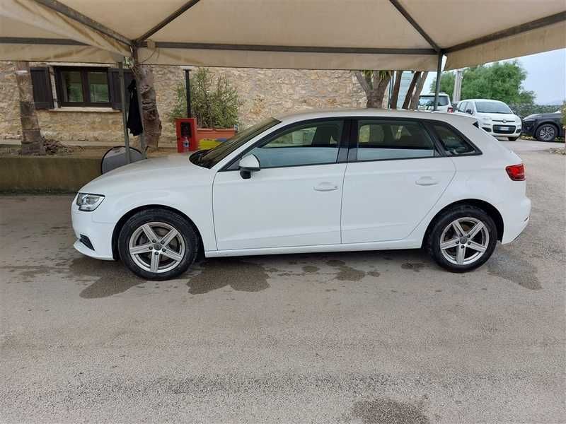 AUDI A3 SPORTBACK 1.6 TDI S tronic Business