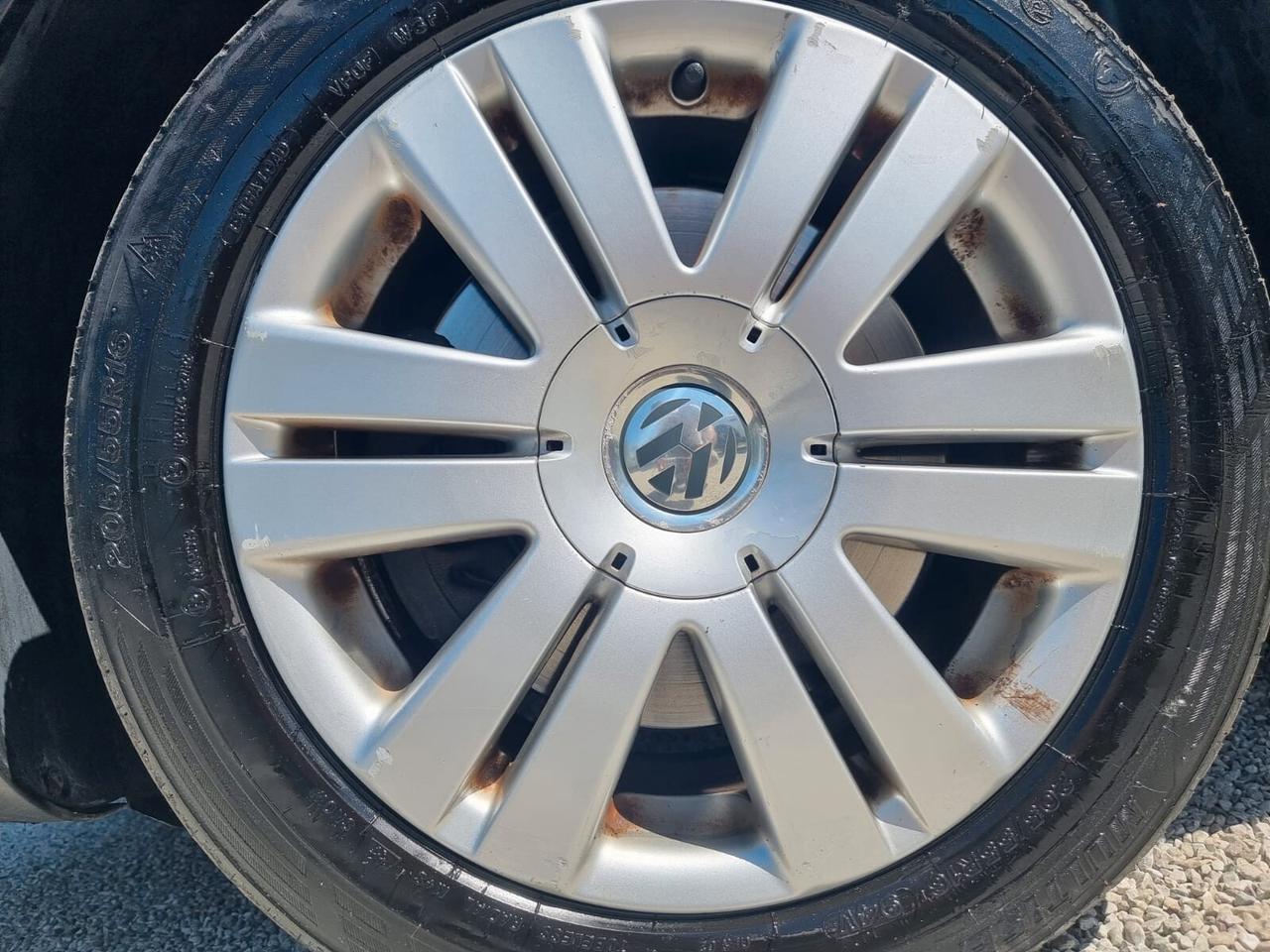 Volkswagen Passat 2.0 TDI cat Var. Highline
