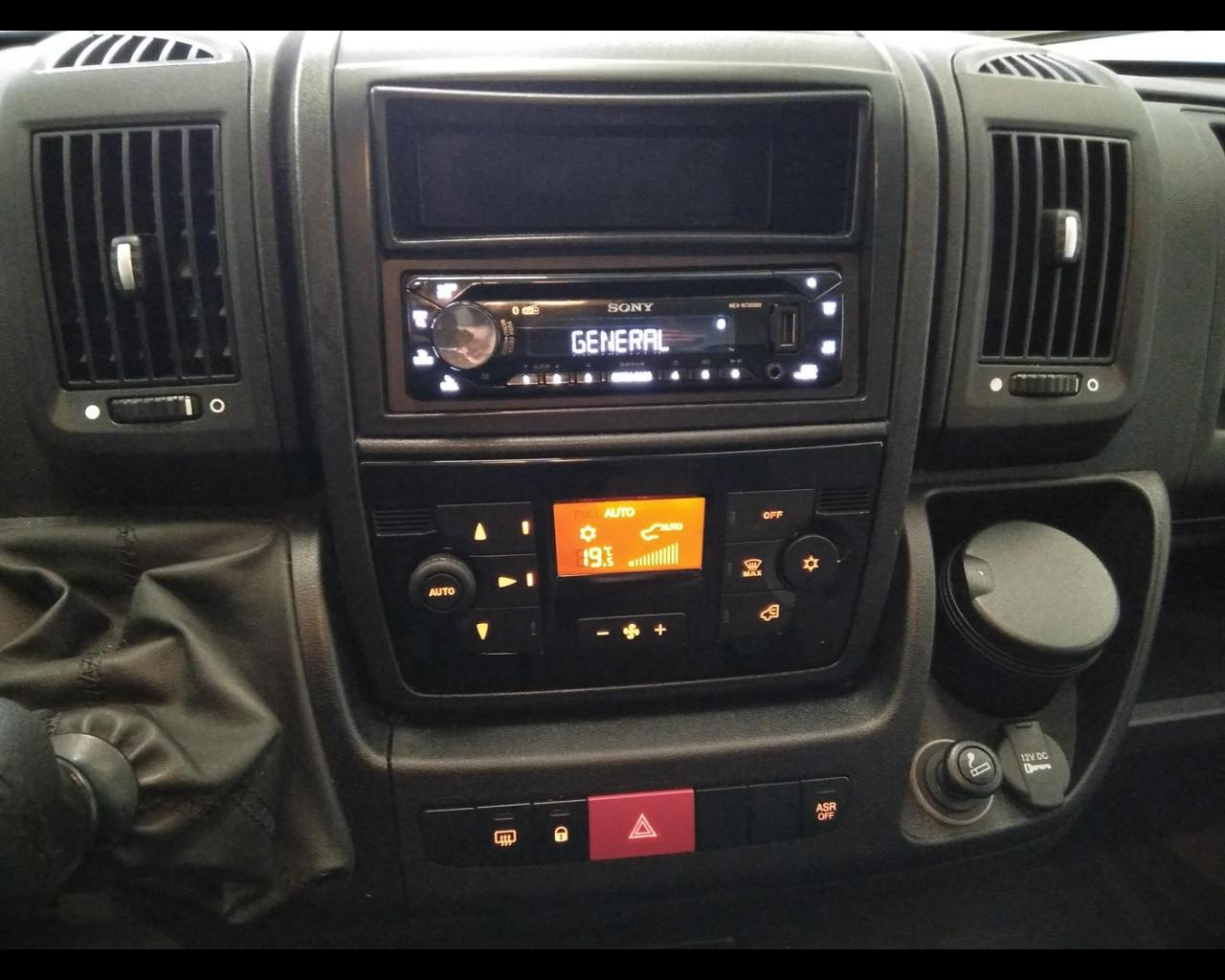 CITROEN Jumper III (II 2011) - Jumper heavy 35 L3H3 2.0 bluehdi 160c