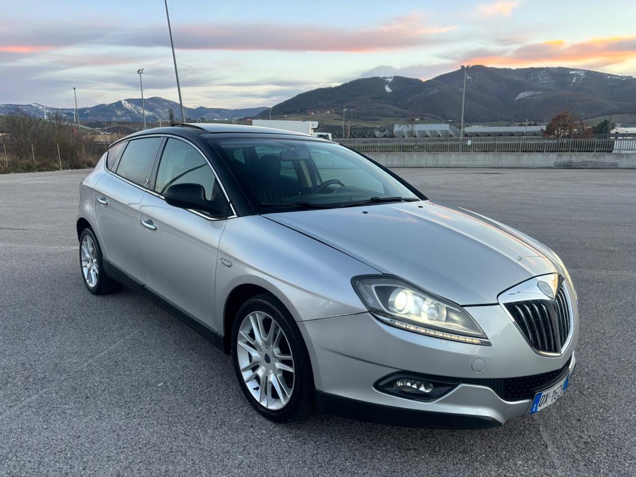 Lancia Delta 1.6 MJT DPF Platino