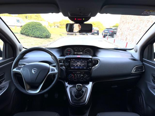 LANCIA Ypsilon GOLD+NAVI CARPLAY+SENSORI+LED