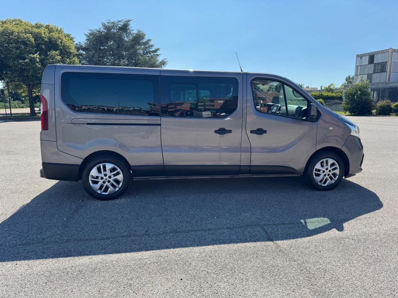 Renault Trafic T27 1.6 dCi 125CV S&S PC-TN Zen