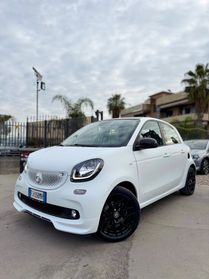 Smart ForFour 1.0 Automatica GPL Allestita Brabus