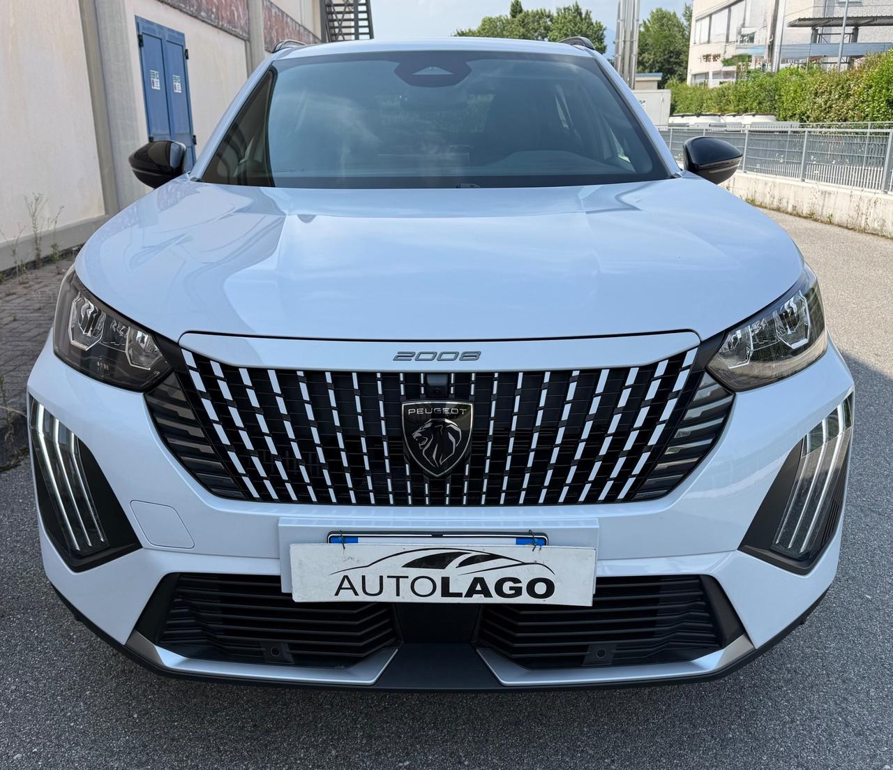 Peugeot 2008 Hybrid 145 e-DCS6 Allure …2025