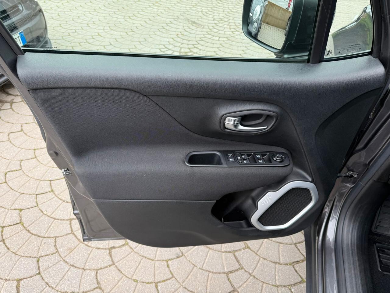 Jeep Renegade 1.6 Mjt 120 CV Longitude