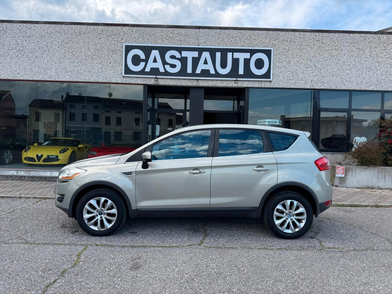 Ford Kuga 2.0 TDCi 136 CV 4WD Titanium DPF