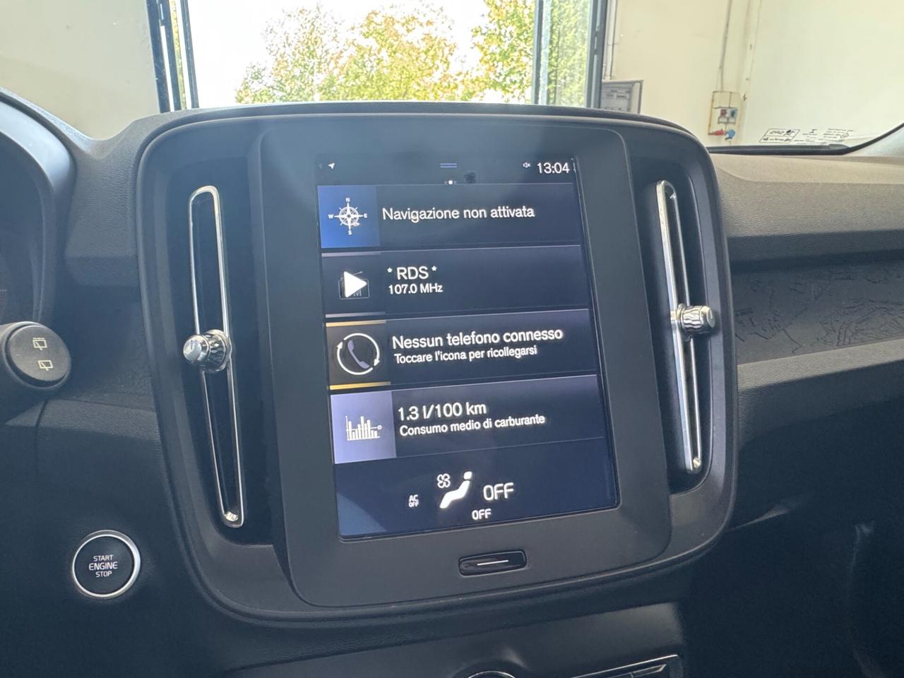 Volvo XC40 D3 Momentum aut/vietual Coc