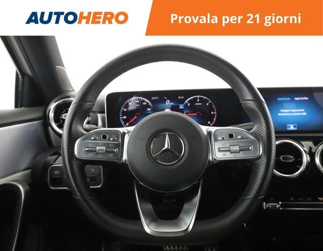 MERCEDES-BENZ A 180 d Automatic Premium