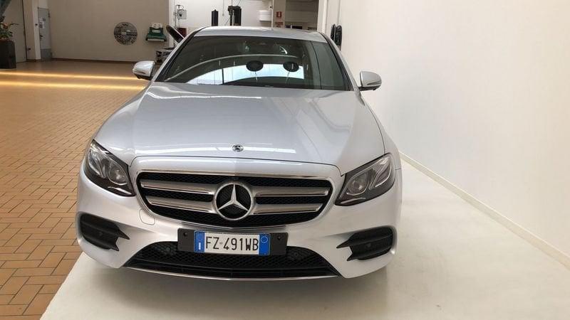 Mercedes-Benz Classe E E 300 de Auto EQ-Power Premium