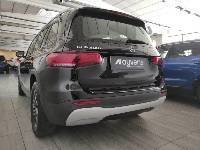 Mercedes-Benz GLB (X247) - GLB 200 d Automatic Business Extra