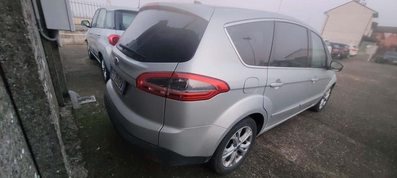 Ford S-Max 2.0 TDCi 163CV Powershift 7 posti Business Nav