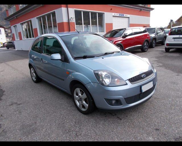 FORD Fiesta 3p 1.2 Titanium