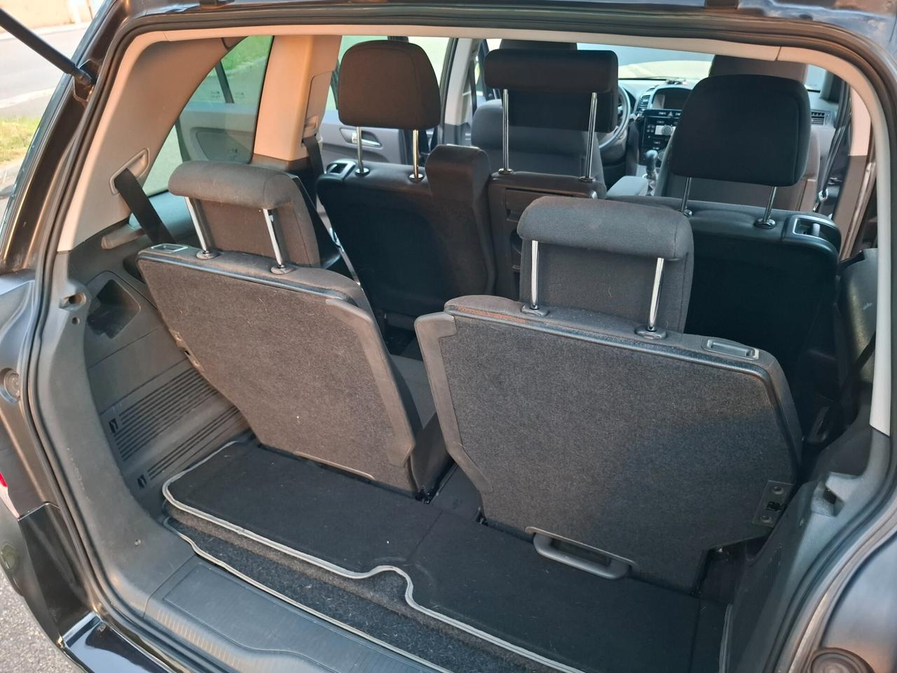 Opel Zafira 1.6 16V ecoM 150CV Turbo One