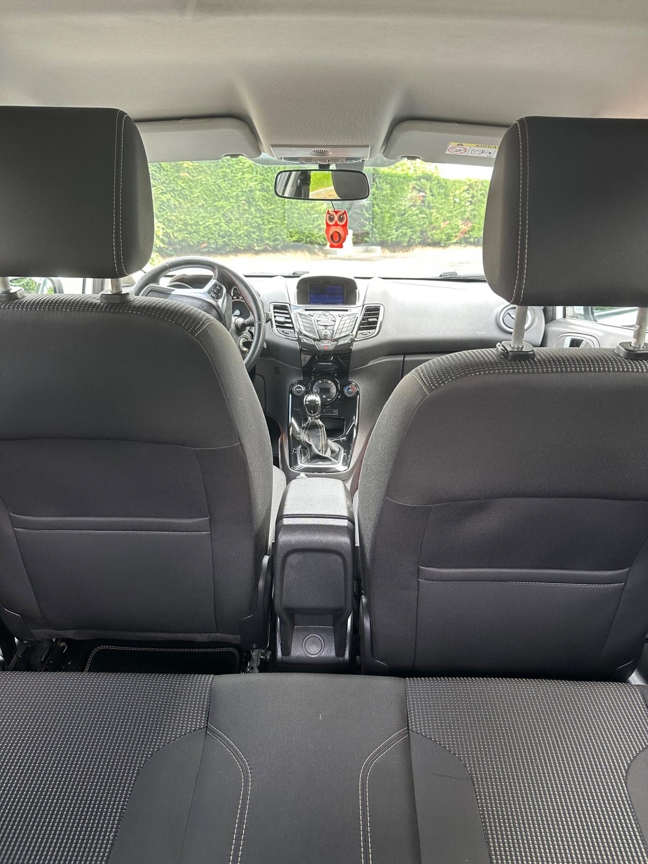 Ford Fiesta 1.5 TDCi 75CV 5 porte Titanium