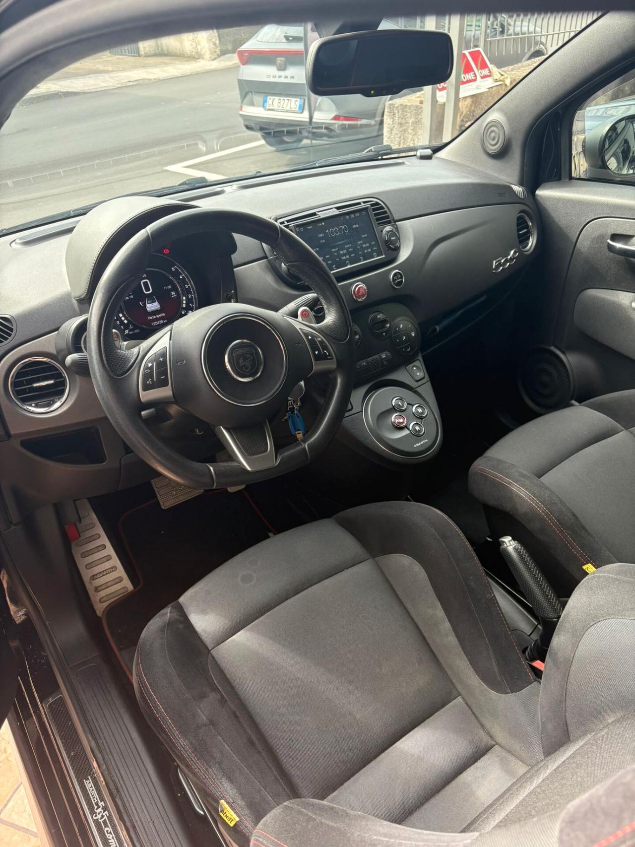 Abarth 595 C 1.4 Turbo T-Jet 180 CV MTA Competizione