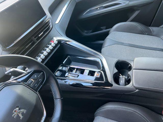 PEUGEOT 5008 BlueHDi 130 S&S EAT8 Allure Pack da?259,00 mensili