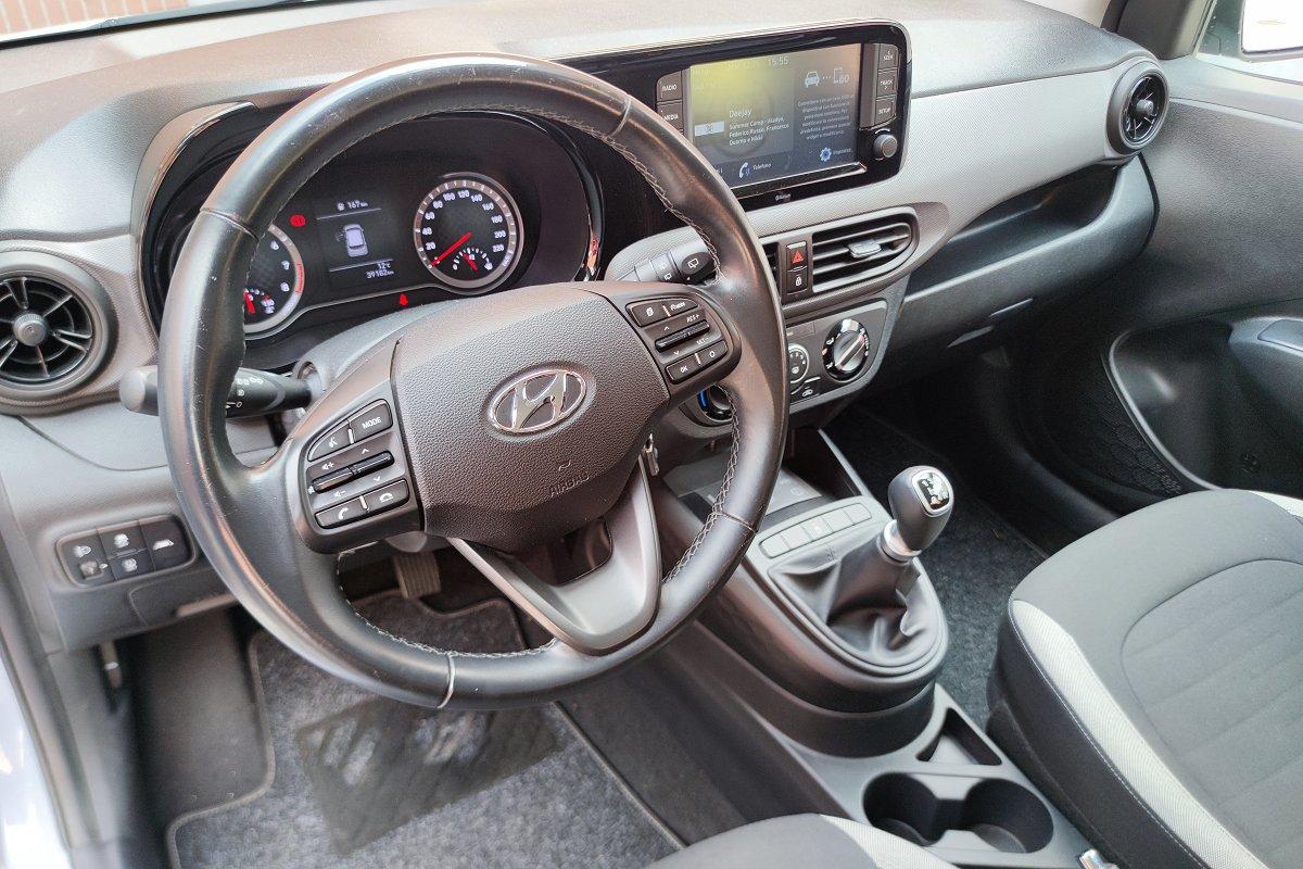 HYUNDAI i10 1.0 MPI Advanced