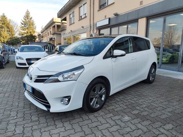 Toyota Verso 1.6 D-4D 7 posti *TETTO PANORAMA*