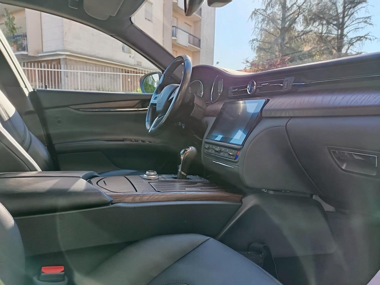 Maserati Quattroporte 3.0d V6 275CV, TAGLIANDATA
