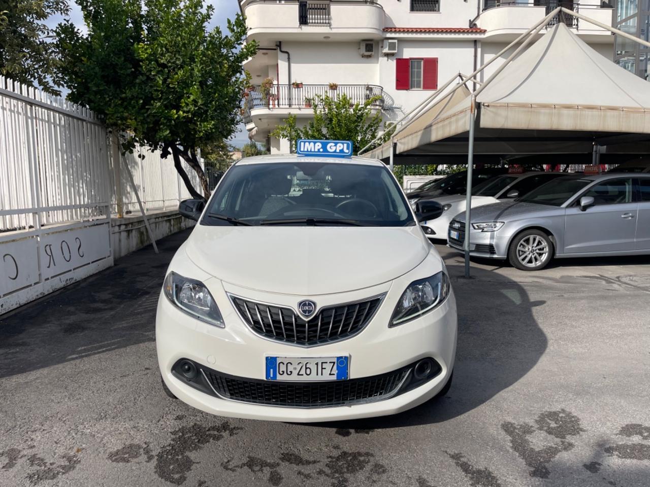 Lancia Ypsilon 1.2 69 CV 5 porte GPL Ecochic Silver ITALIANA UNICO PROPRIETARIO!!!