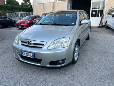 Toyota Corolla 1.4 D-4D Cambio automatico 5 porte