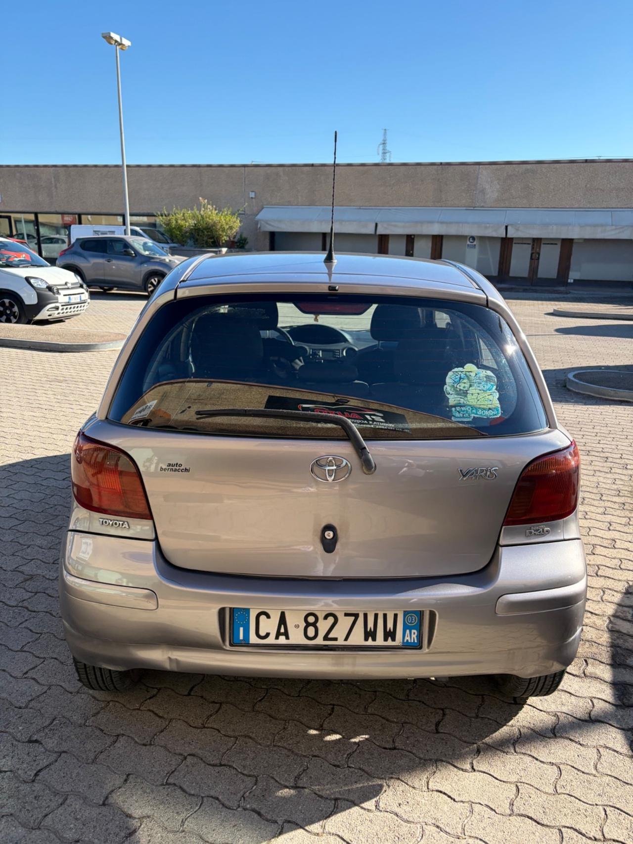Toyota Yaris 1.4 tdi D-4D cat 5 porte Sol