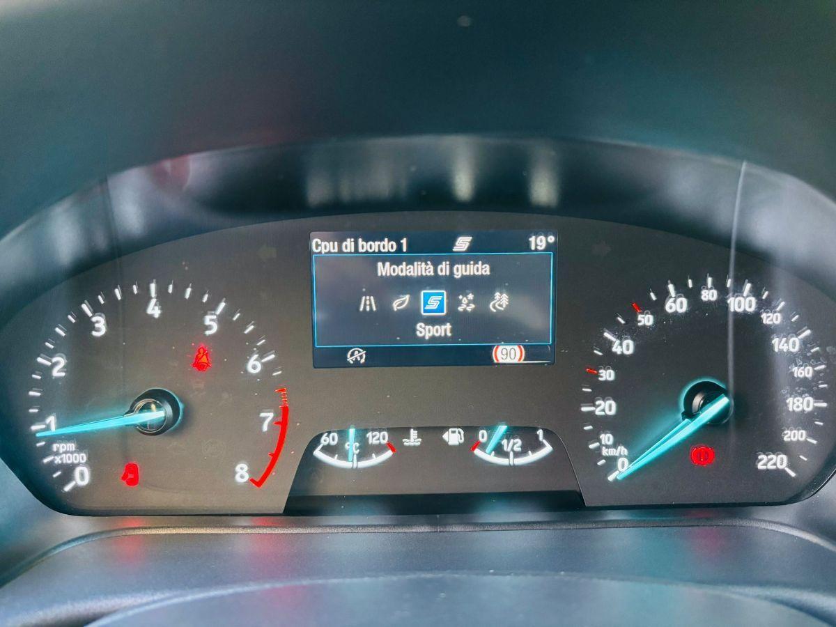 Ford Puma 1.0 EcoBoost Hyb. 125cv S&S Tit. Des.