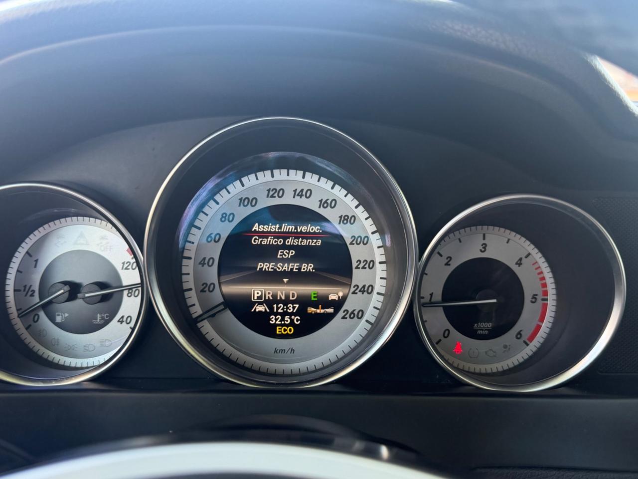 Mercedes-benz C 220 BlueEFFICIENCY Avantgarde