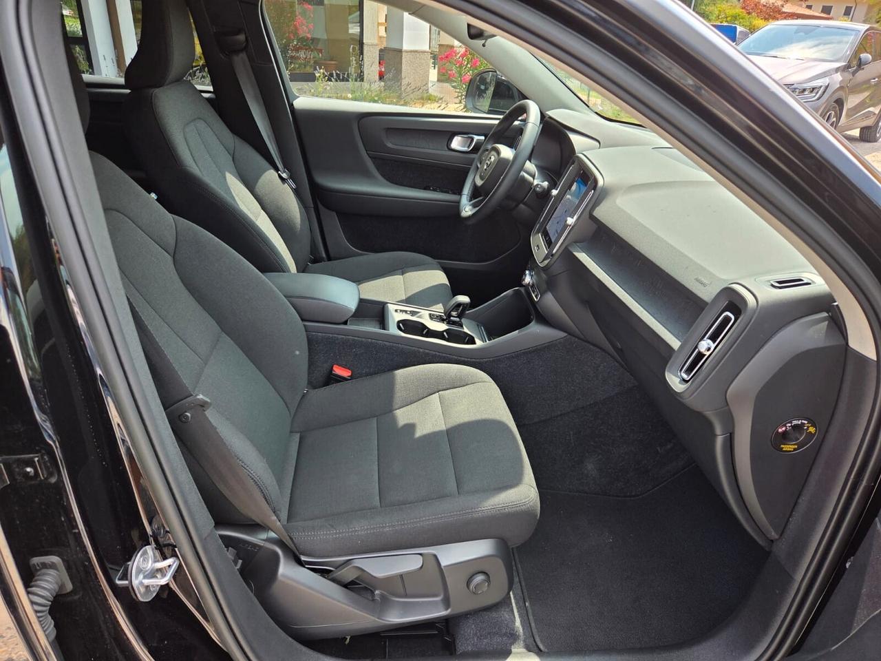 Volvo XC40 T4 Recharge Plug-in Hybrid automatico